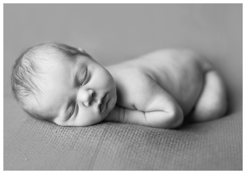 Ajax newborn photographer